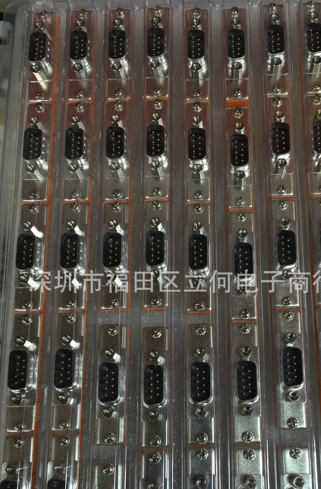 高品質轉接頭，DB9公頭轉DB25母頭轉接頭，DB9M/DB25F 橘黃色商標