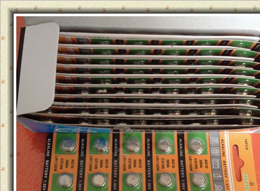 AG10 LR1130紐扣電池電子/SR1130/風(fēng)火輪電池 一板價