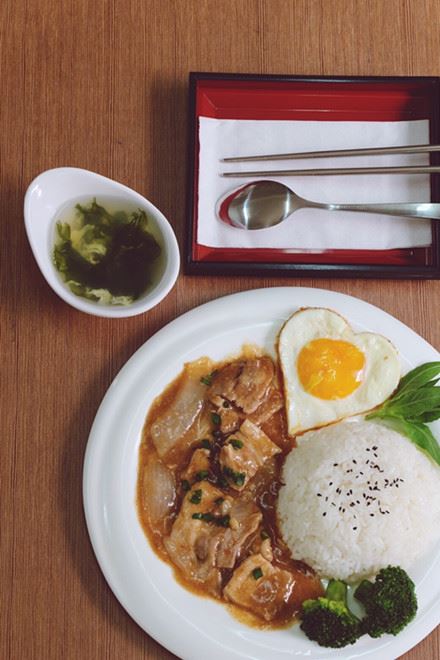 批發(fā)沙茶豬肉200g團(tuán)餐 會議餐 食堂網(wǎng)咖 蓋澆飯  快餐  料理包