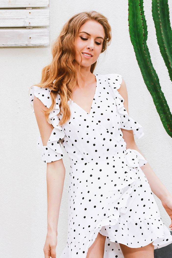 ebay速賣通歐美爆款 V領波點露肩系帶性感連衣裙