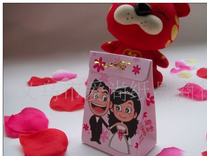 批發供應卡通系列紙質喜糖袋婚禮糖盒 西式粉紅小號BZ-TH032