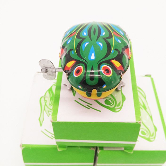 鐵皮青蛙 懷舊發條玩具寶寶 上鏈青蛙禮品 經典地攤玩具批發
