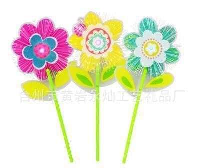 新款印刷風(fēng)車 ，卡通風(fēng)車， 兒童禮品  貨源 風(fēng)車玩具廠家直銷