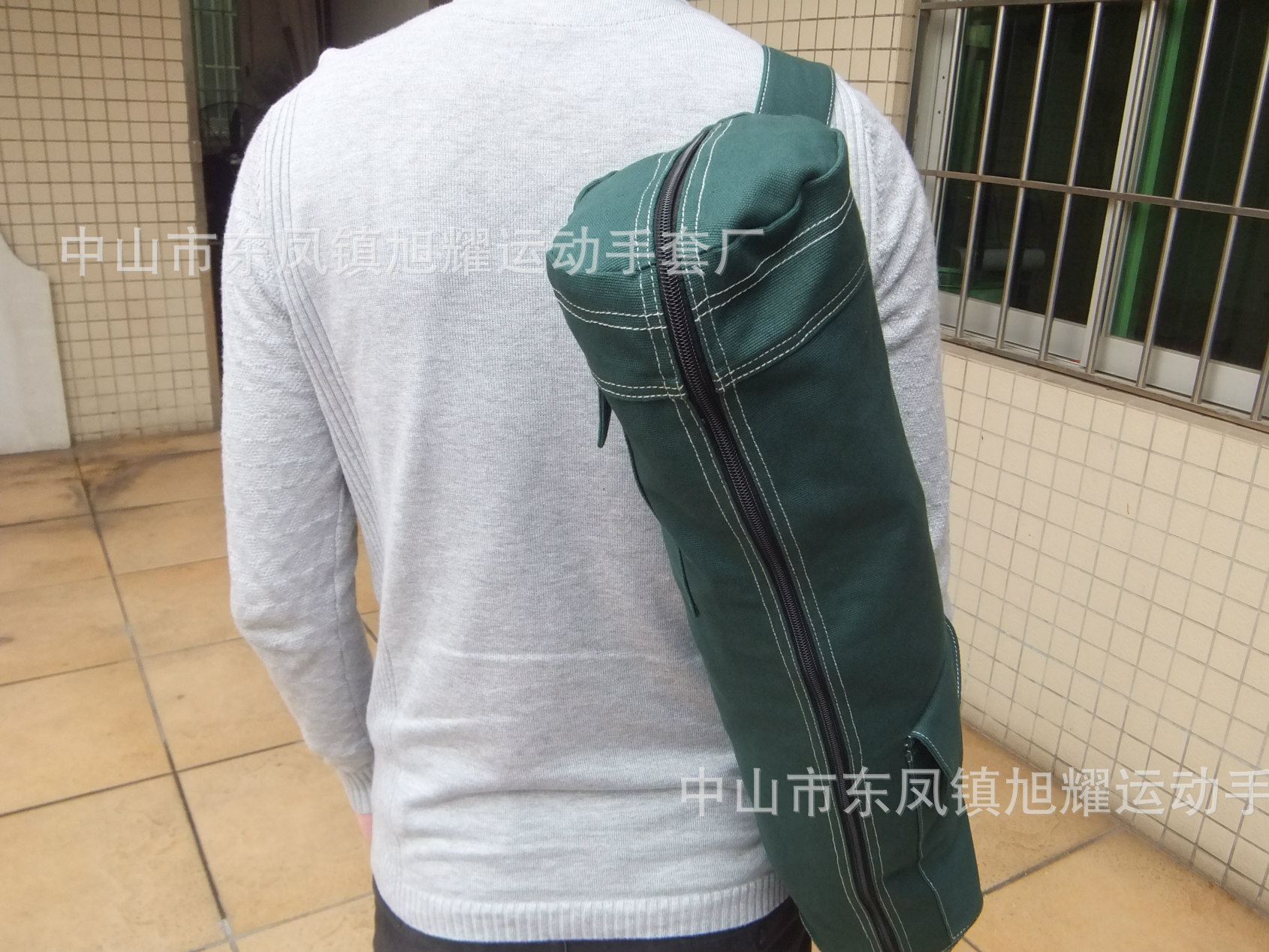 廠家訂制研發瑜伽袋瑜伽包色野外運動單肩包戶外運動單肩包