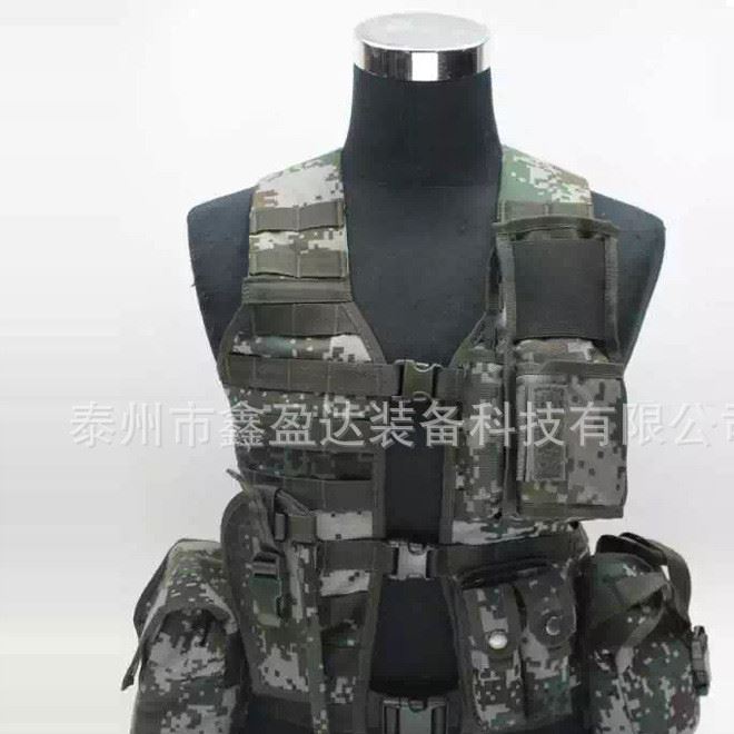 鑫盈達(dá)供應(yīng)06通用生活攜行具 戶外行軍包軍迷戶外包