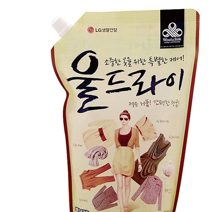 韩国洗衣液lg生活健康毛丝绸棉衣物抗静电母婴儿童通用1300ml