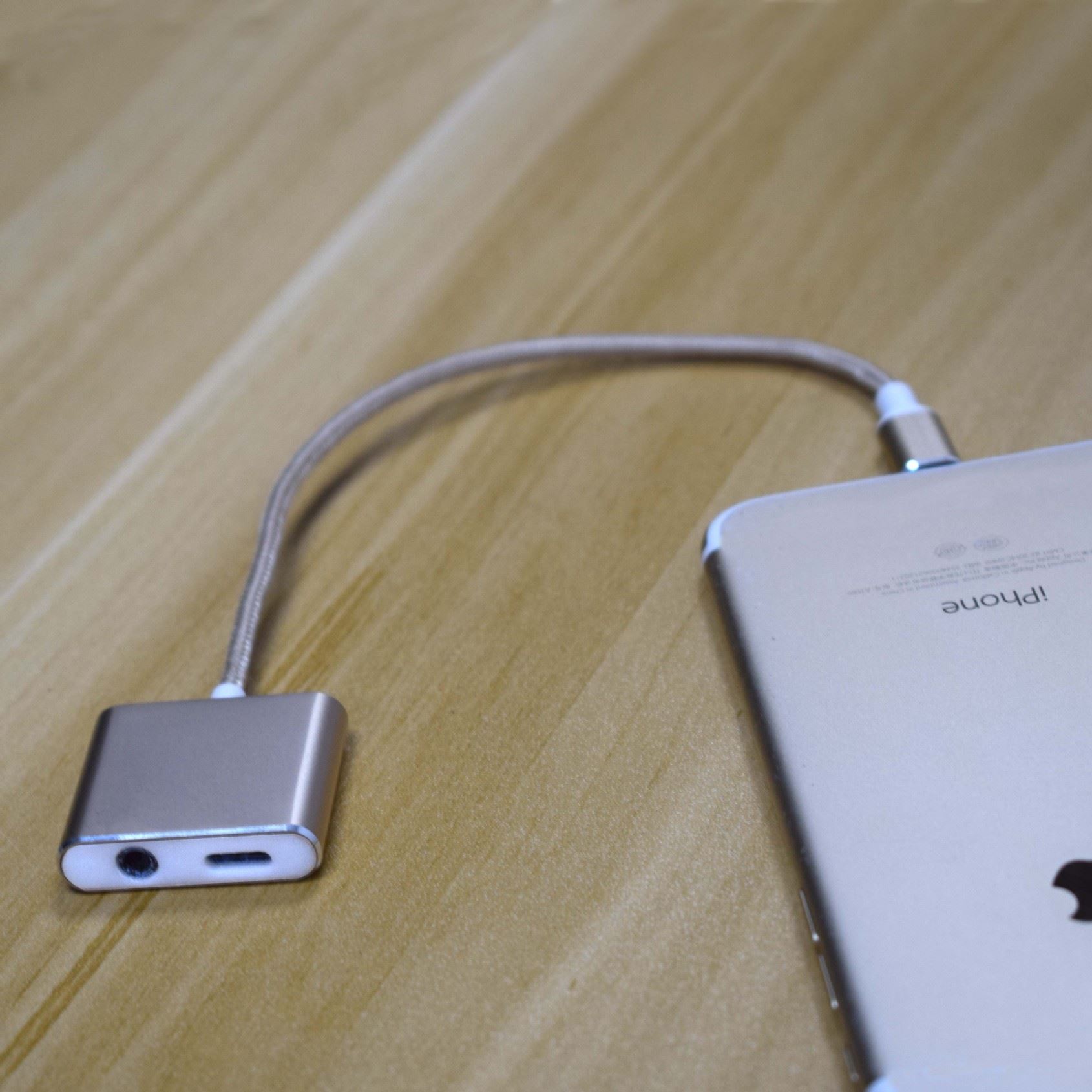 苹果耳机转接头iphone7手机耳机lightning转接头i7转接线充电器