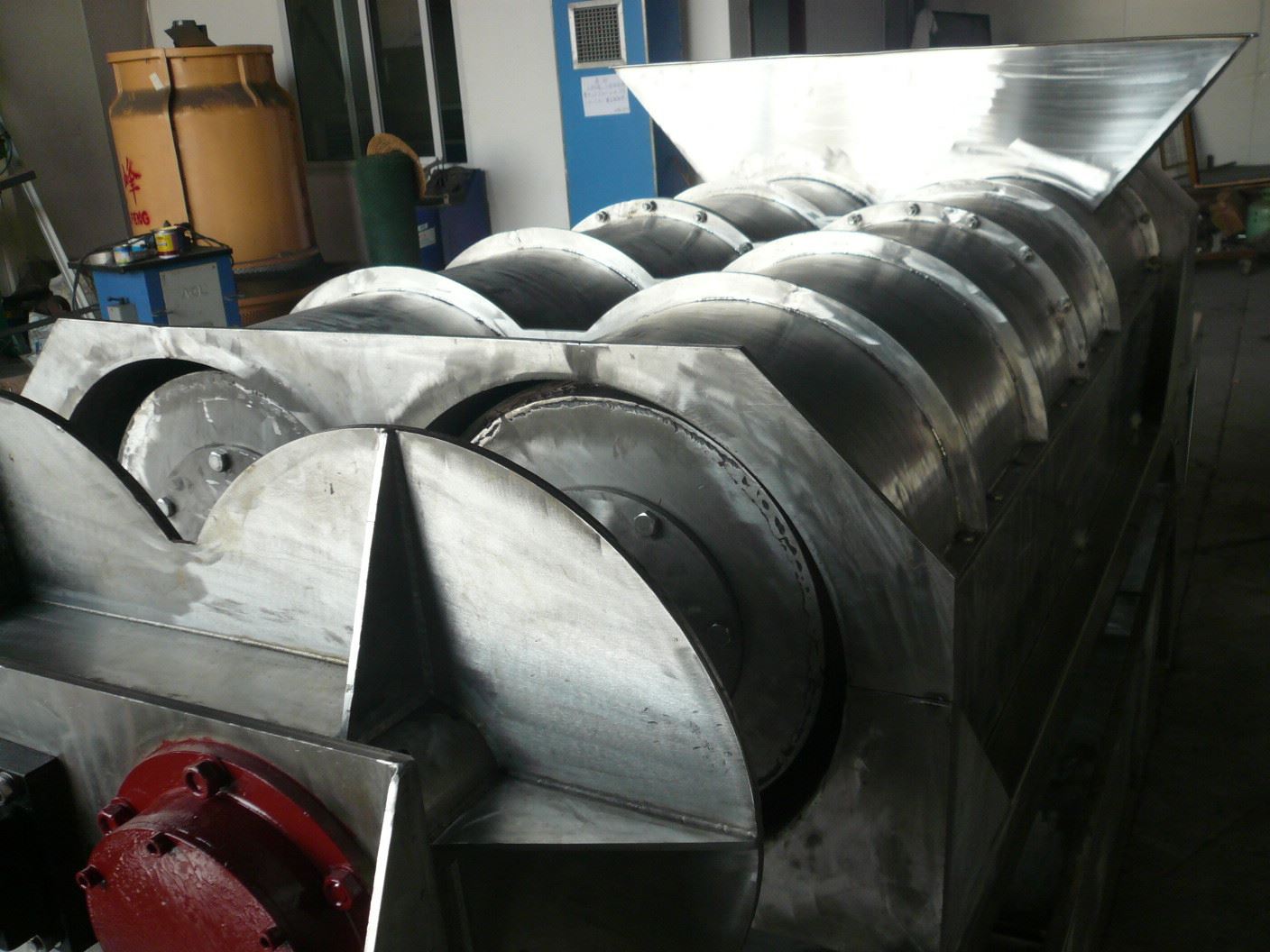 批发供应水果压榨机杨梅压榨机自动螺旋压榨机佛山压榨机