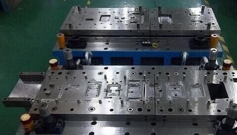 加工各種五金模具  連續模  單沖模  歡迎來圖來樣定制加工