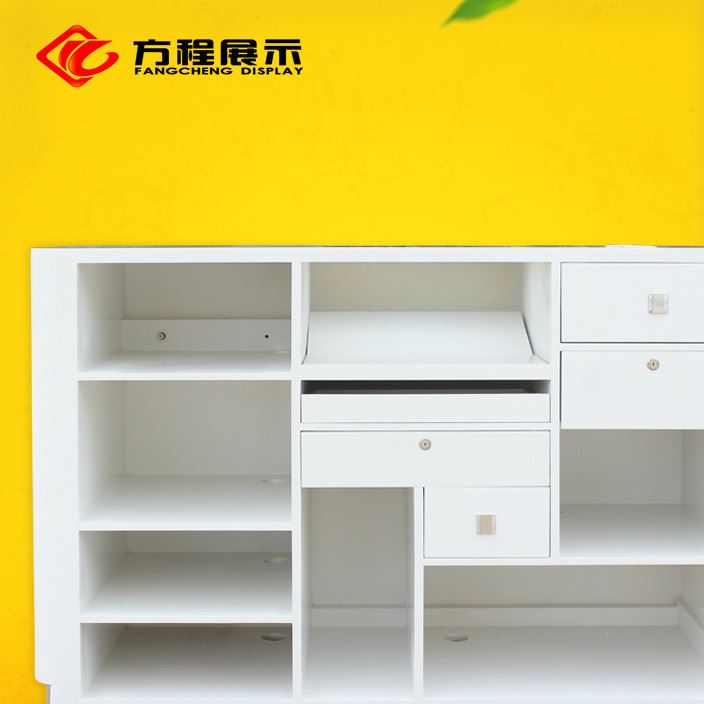 方程展示定制商場服裝店高端定制收銀臺(tái)展示臺(tái)廠家直銷包郵