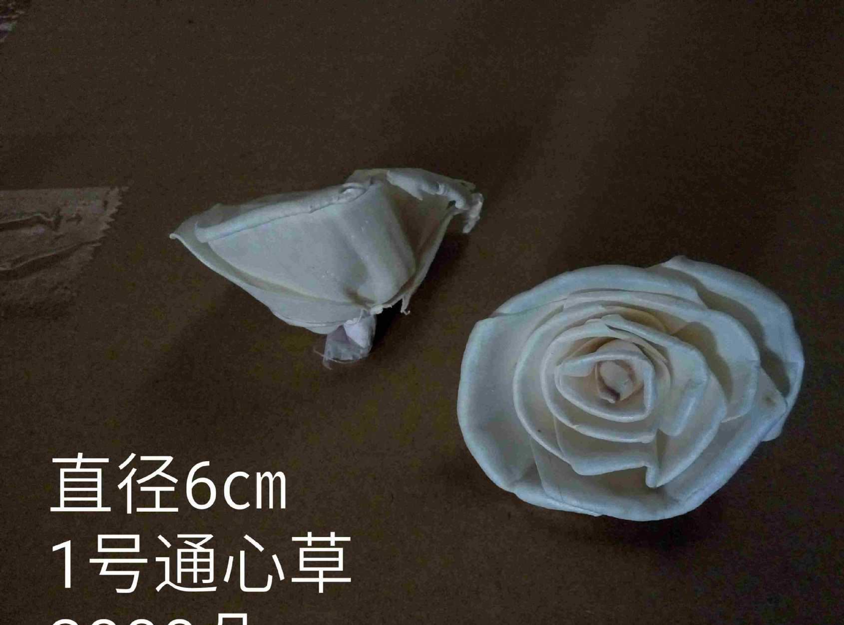 大量出售庫存泡沫花通芯草花泡沫水果