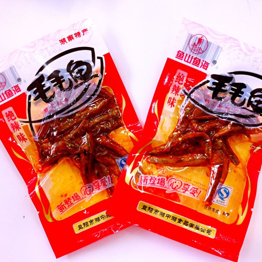 魚(yú)米之鄉(xiāng)香辣味小魚(yú)仔毛毛魚(yú)零食湖南特產(chǎn)小魚(yú)干洞庭湖魚(yú)分銷批發(fā)